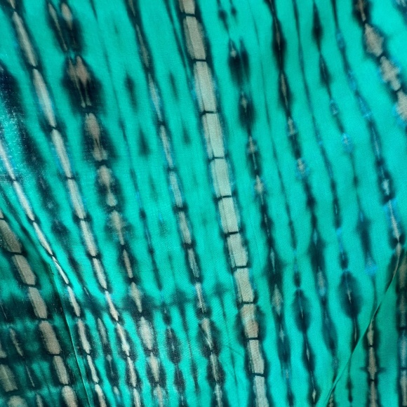 0143/  Tie Dye women Poncho with fringed, Short Kaftan, Beach cover up - Picture 6 of 10